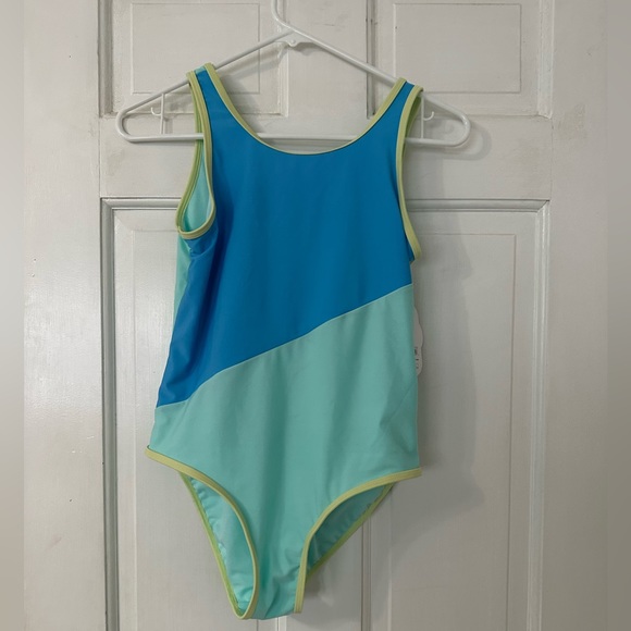 wonder nation Other - Girls bathing suit NWT XXL (18) +shorts